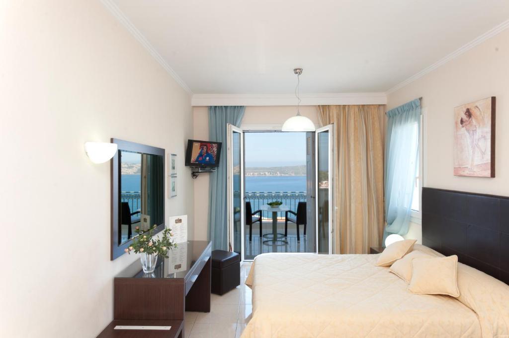 Hotel Anezina Pýlos Eksteriør bilde